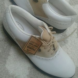 Nike Leather Golf Shoes